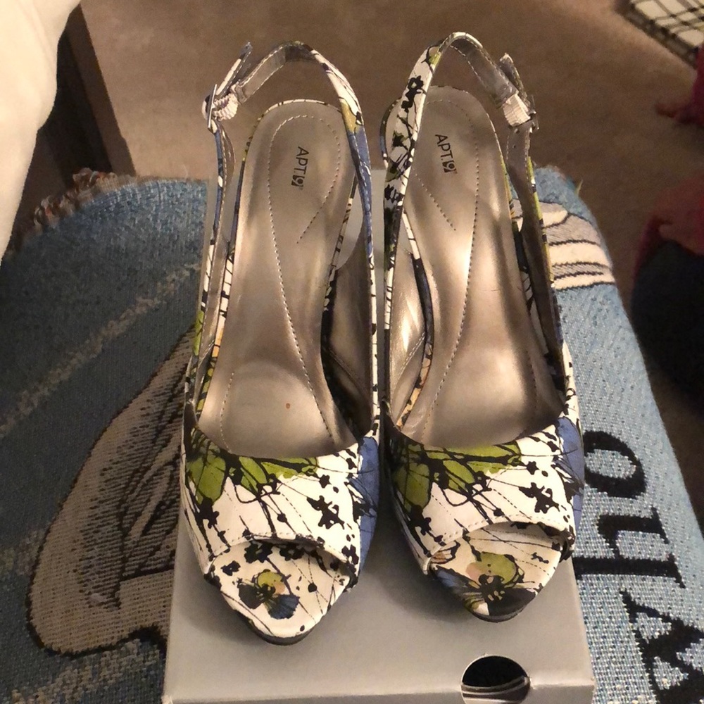 APT.9 4 inch heels